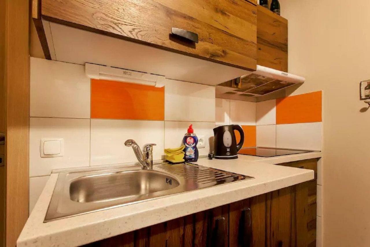 Beer & Wine Cellar Apartman Ljubljana Kültér fotó